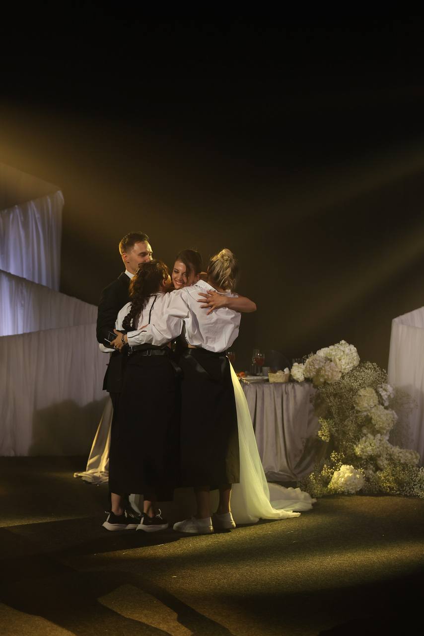 Любовь в воздухе: Ольга и Виктор